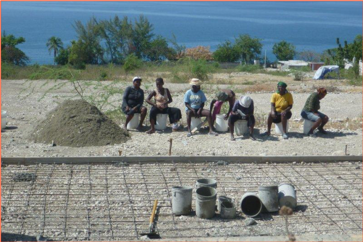 Haiti radier 07 concretagem mulheres agua descanso